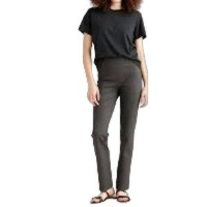 QUINCE Ultra Stretch Ponte Straight Leg Pull On Pants in Charcoal SZ 6